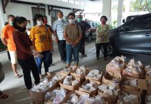 SEMANGAT BERBAGI GKJ MANAHAN SOLO