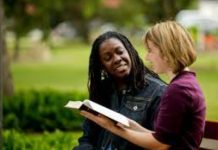 Dialog Multi Faktor Pelayanan Pendeta