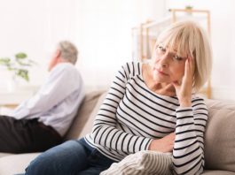 Dua Puluh Tahun Menikah, Akhirnya Bercerai Juga. 3 Hal Ini Pemicunya