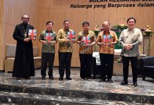 Mensyukuri Berkat Tuhan di HUT ke-35 Majalah Berkat