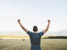 Kasih yang Menemui Kita di Kandang Hati